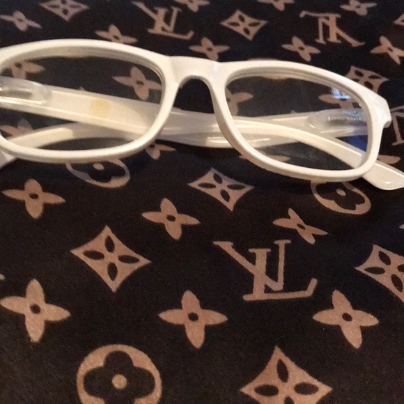 Eye Glasses Strength 3.50 - Picture 3 of 4